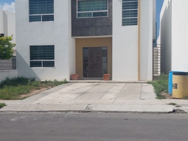 Casa amueblada en Renta Privada Antara Vista Hermosa 