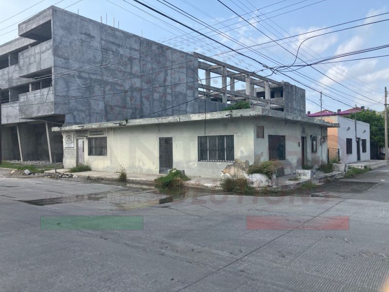 Terreno en esquina Col. Del Valle 